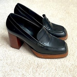 Alohas style Busy Black platform leather loafer